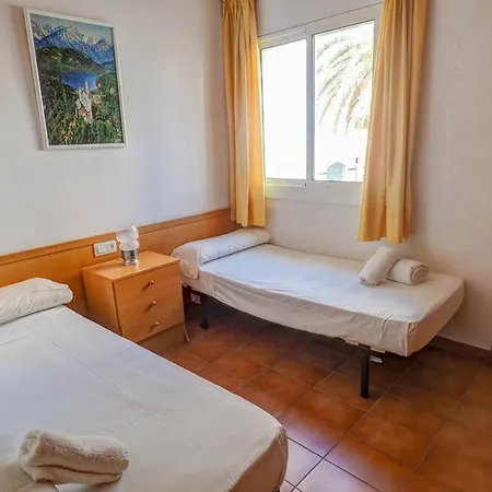 Apartamento Oasis Sinia By Hello Homes *