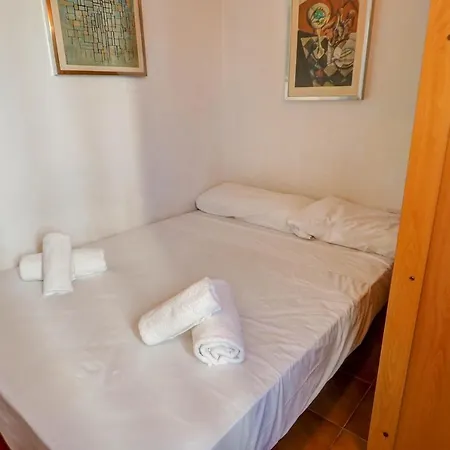 Apartamento Oasis Sinia By Hello Homes